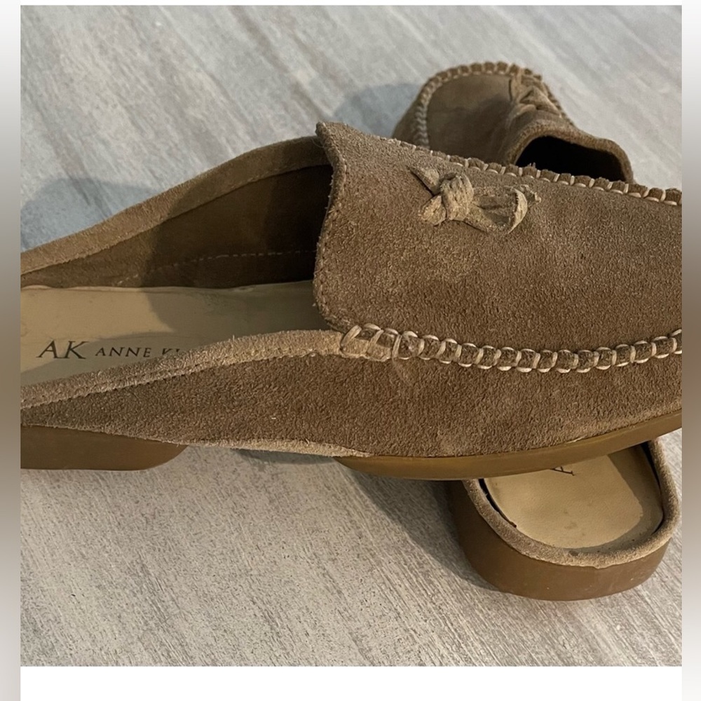 Anne Klein Suede Mules Size 6.5 EUC